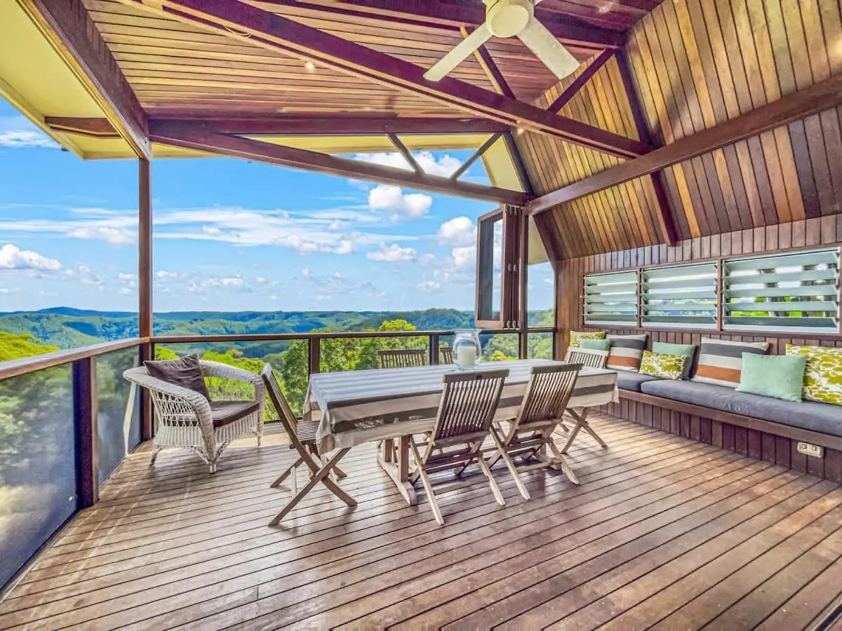 Holiday home Luxurious Mountain Retreat Near Maleny Australia