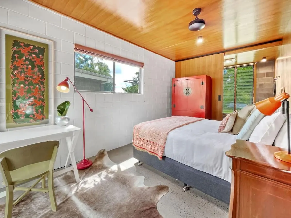 Luxurious Mountain Retreat Near Maleny 0*, Booroobin Australia
