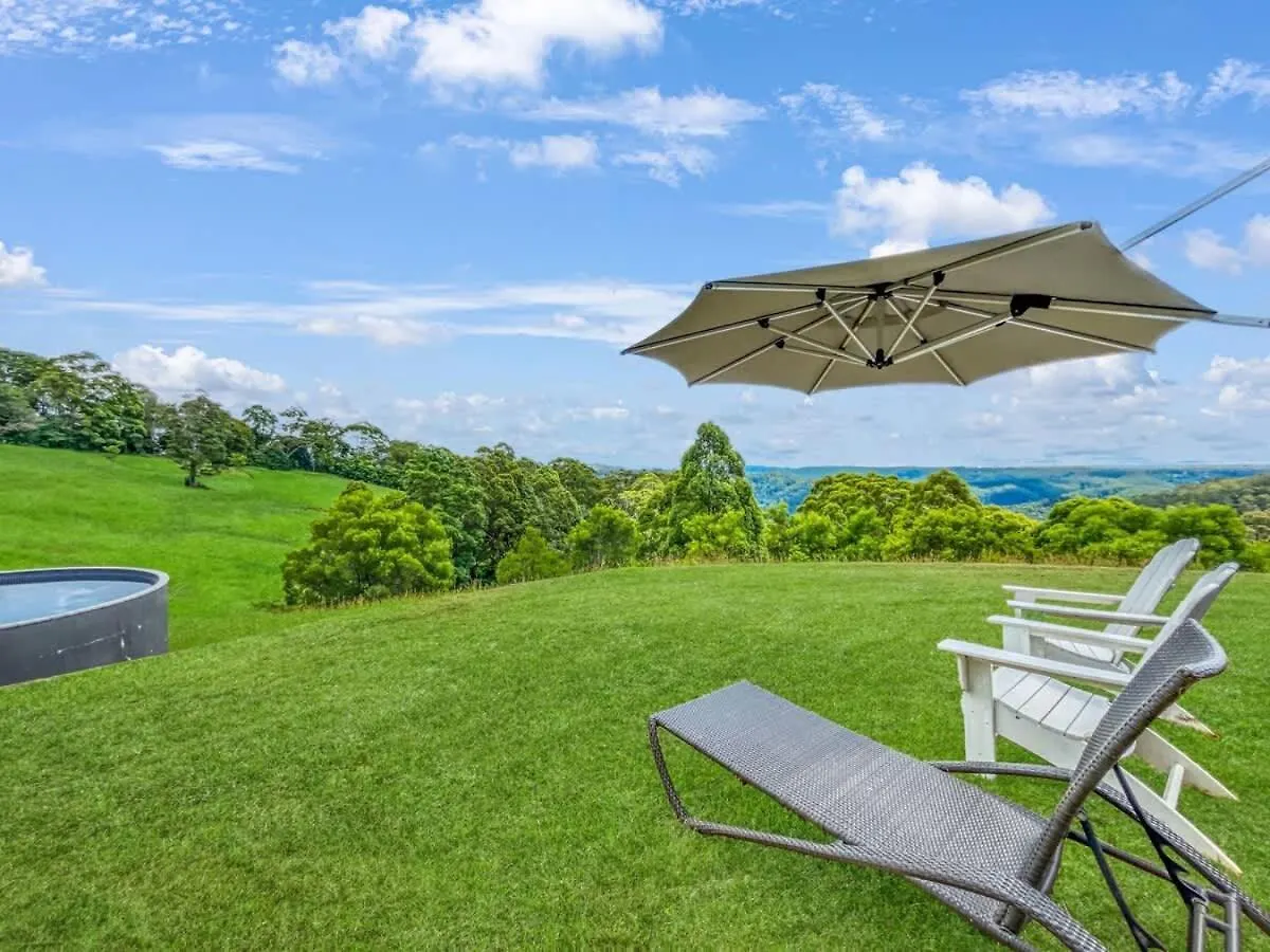 Holiday home Luxurious Mountain Retreat Near Maleny Australia